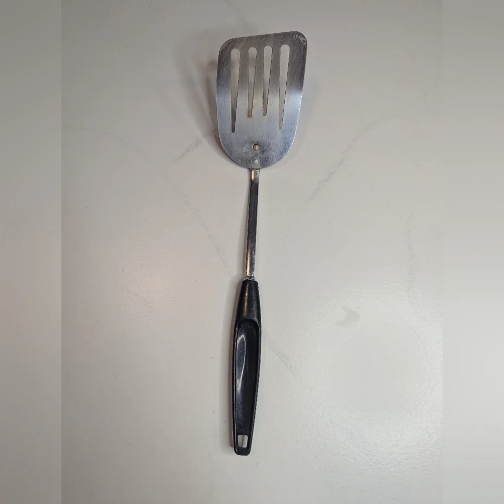Foley Vintage Slotted Spatula Chrome Plated Angled Black Handle USA 13” Flipper